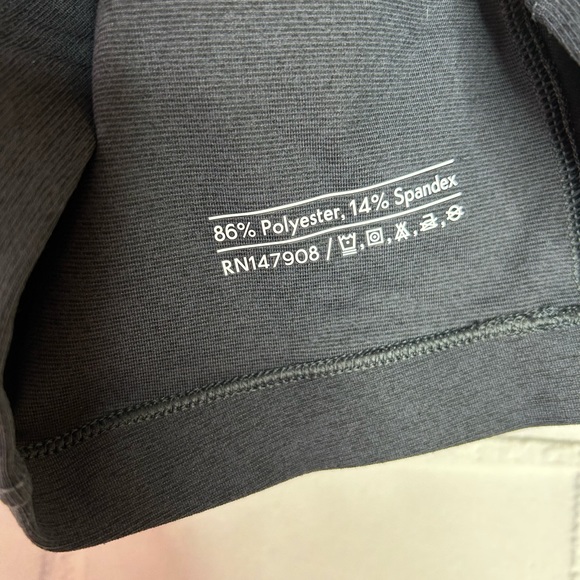 Outdoor Voices Athena crop top size small - Picture 6 of 6